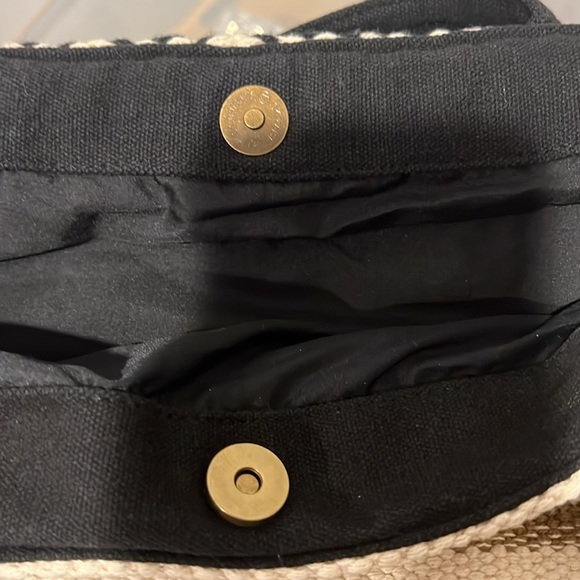 Trades of Hope Quest Fringe Tote NWT - Picture 7 of 7